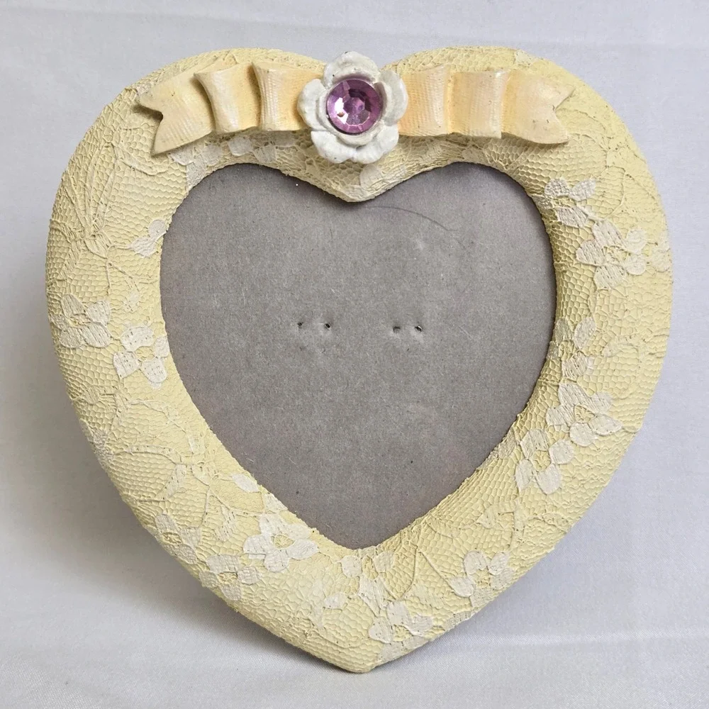 Avon Victorian Memories Birthstone Heart Picture Frame 5
